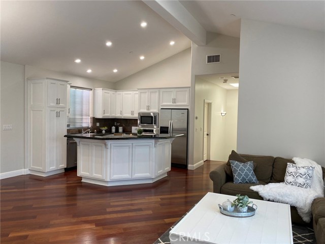 2318 Vanderbilt Lane, Redondo Beach, California 90278, 4 Bedrooms Bedrooms, ,2 BathroomsBathrooms,Residential,Sold,Vanderbilt,SB20150244
