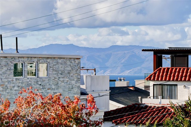 2204 Alma Avenue, Manhattan Beach, California 90266, 4 Bedrooms Bedrooms, ,3 BathroomsBathrooms,Residential,Sold,Alma,SB19265065