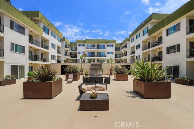 1600 Ardmore Avenue, Hermosa Beach, California 90254, 2 Bedrooms Bedrooms, ,2 BathroomsBathrooms,Residential,Sold,Ardmore,SB21134879