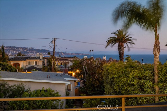 1030 2nd Street, Manhattan Beach, California 90266, 3 Bedrooms Bedrooms, ,2 BathroomsBathrooms,Residential,Sold,2nd,SB20097357