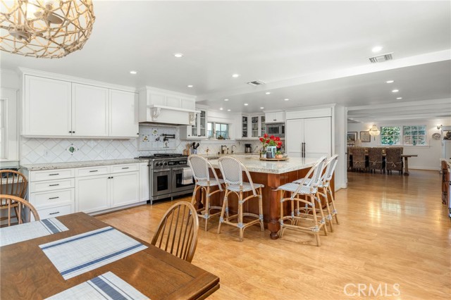 51 Dapplegray Lane, Rolling Hills Estates, California 90274, 5 Bedrooms Bedrooms, ,3 BathroomsBathrooms,Residential,Sold,Dapplegray,SB21097792