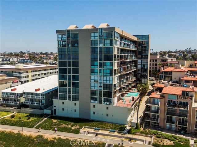 531 Esplanade, Redondo Beach, California 90277, 2 Bedrooms Bedrooms, ,2 BathroomsBathrooms,Residential,Sold,Esplanade,SB19240395