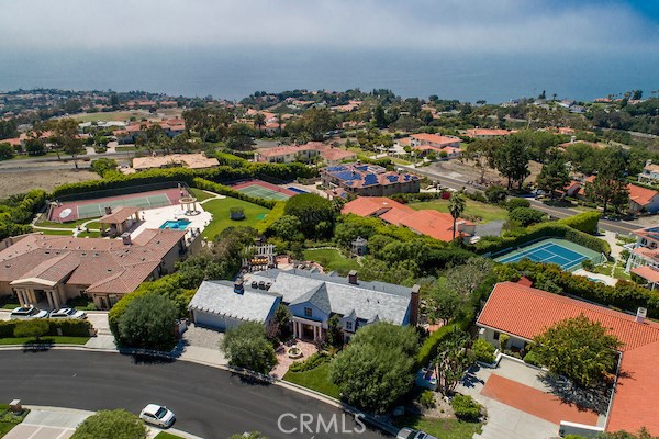 1409 Via Arco, Palos Verdes Estates, California 90274, 5 Bedrooms Bedrooms, ,2 BathroomsBathrooms,Residential,Sold,Via Arco,PV17174112