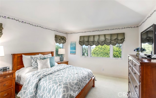 2013 Magnolia Avenue, Manhattan Beach, California 90266, 4 Bedrooms Bedrooms, ,4 BathroomsBathrooms,Residential,Sold,Magnolia,SB18234359