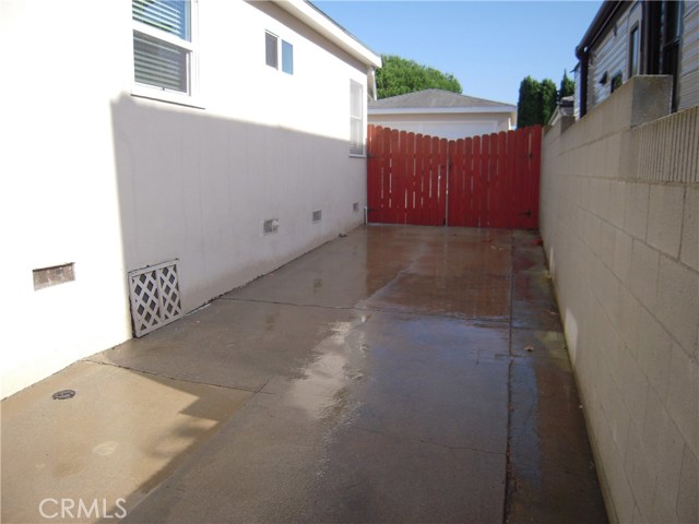 1062 Avenue C, Redondo Beach, California 90277, 2 Bedrooms Bedrooms, ,1 BathroomBathrooms,Residential,Sold,Avenue C,SB20138580