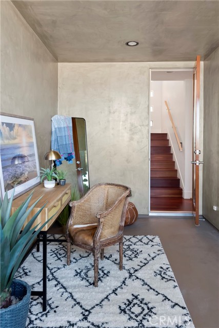 315 Gull Street, Manhattan Beach, California 90266, 4 Bedrooms Bedrooms, ,3 BathroomsBathrooms,Residential,Sold,Gull,SB21098673