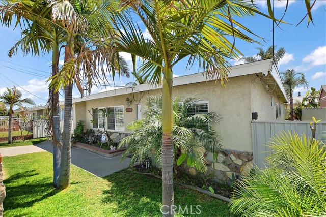 Detail Gallery Image 1 of 1 For 13708 Olive St, Baldwin Park,  CA 91706 - 4 Beds | 2 Baths