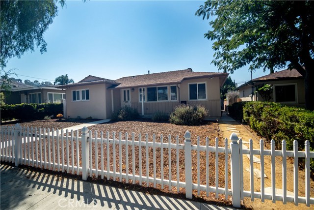 24231 Ward, Torrance, California 90504, 3 Bedrooms Bedrooms, ,1 BathroomBathrooms,Residential Lease,Sold,Ward,PV20183963