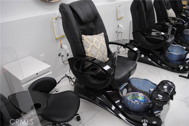 FOOTHILL, ,Business Opportunity,For Sale,FOOTHILL,CV20212443