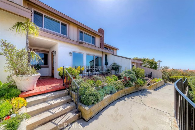 28319 Ridgehaven Court, Rancho Palos Verdes, California 90275, 3 Bedrooms Bedrooms, ,1 BathroomBathrooms,Residential,Sold,Ridgehaven Court,PV19053560