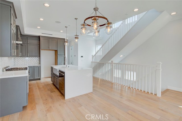 1736 Carlson Lane, Redondo Beach, California 90278, 3 Bedrooms Bedrooms, ,3 BathroomsBathrooms,Residential,Sold,Carlson,PV18235032