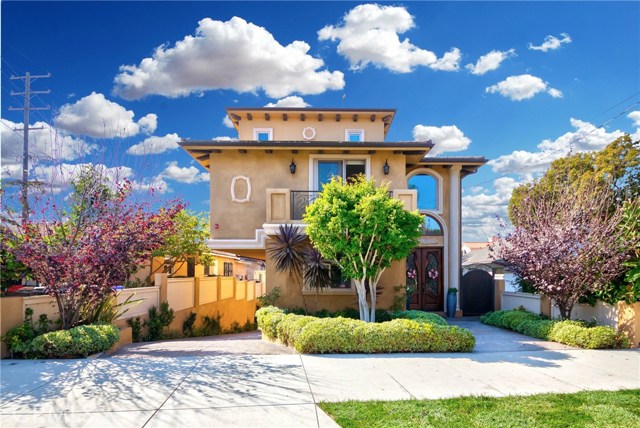 603 Juanita Avenue, Redondo Beach, California 90277, 4 Bedrooms Bedrooms, ,1 BathroomBathrooms,Residential,Sold,Juanita,SB20232273