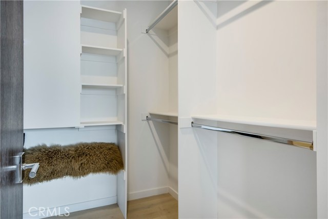 Master Walk In Closet