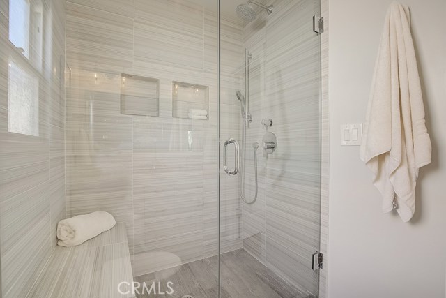 1124 1st Street, Hermosa Beach, California 90254, 4 Bedrooms Bedrooms, ,3 BathroomsBathrooms,Residential,Sold,1st,SB20124705