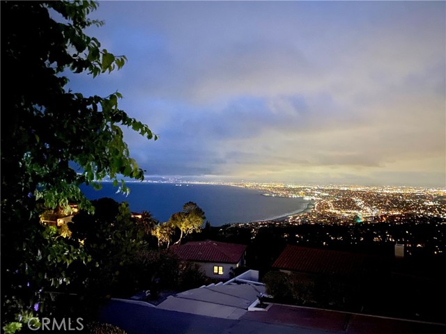 965 Via Rincon, Palos Verdes Estates, California 90274, 3 Bedrooms Bedrooms, ,1 BathroomBathrooms,Residential,Sold,Via Rincon,SB21106720