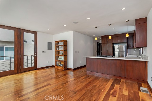 Guest suite with open area to outdoor balcony