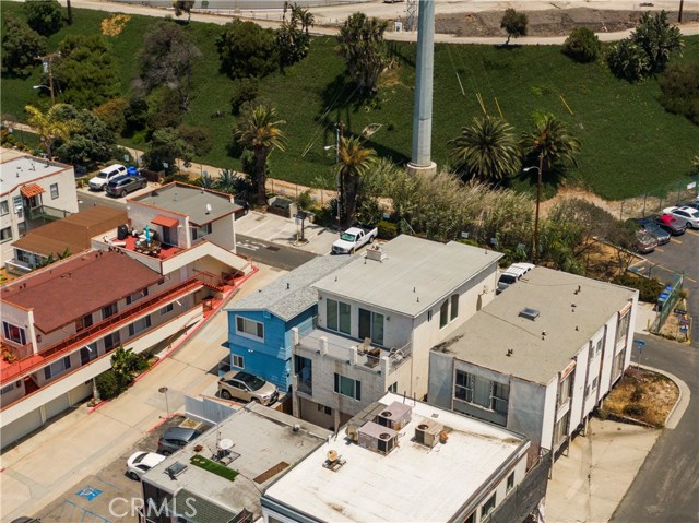 3805 Crest Drive, Manhattan Beach, California 90266, 3 Bedrooms Bedrooms, ,3 BathroomsBathrooms,Residential,Sold,Crest,SB19150131