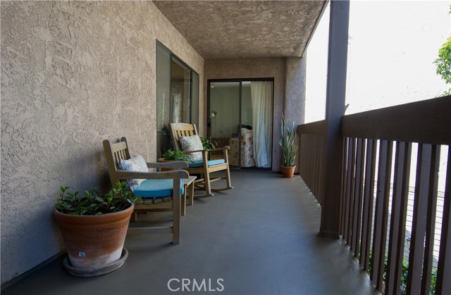 447 Herondo Street, Hermosa Beach, California 90254, 2 Bedrooms Bedrooms, ,1 BathroomBathrooms,Residential,Sold,Herondo,SB17066926