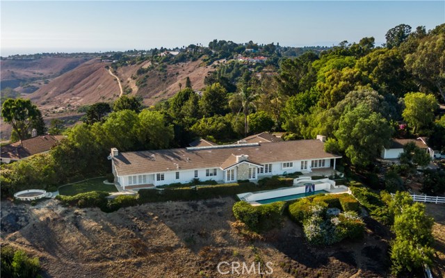 6 Cinchring Road, Rolling Hills, California 90274, 6 Bedrooms Bedrooms, ,6 BathroomsBathrooms,Residential,Sold,Cinchring,PV20039106