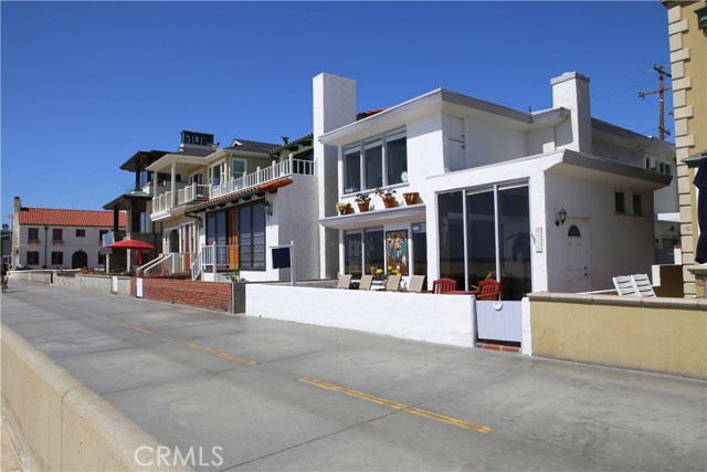 1918 The Strand, Hermosa Beach, California 90254, 4 Bedrooms Bedrooms, ,4 BathroomsBathrooms,Residential,Sold,The Strand,SB18235966