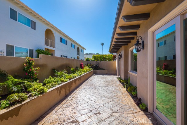 3307 Green Lane, Redondo Beach, California 90278, 4 Bedrooms Bedrooms, ,3 BathroomsBathrooms,Residential,Sold,Green,PV17106963