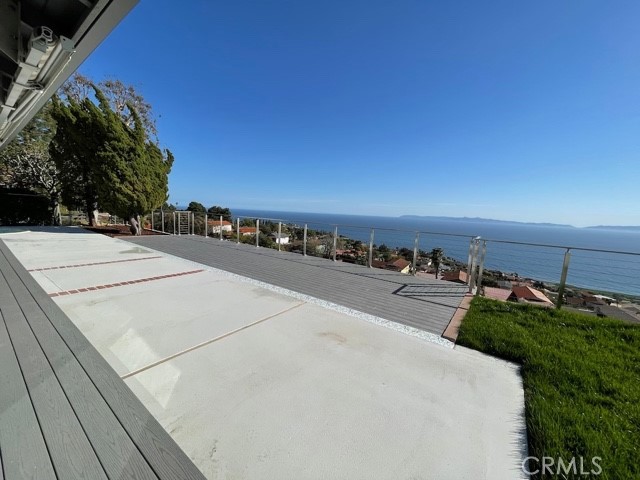 30481 Ganado Drive, Rancho Palos Verdes, California 90275, 4 Bedrooms Bedrooms, ,3 BathroomsBathrooms,Residential,Sold,Ganado,OC21055804