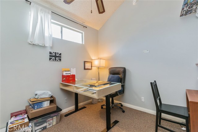 2 Bed Home for Sale in Canyon Country, California