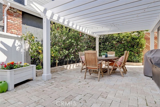 2413 Harriman Lane, Redondo Beach, California 90278, 3 Bedrooms Bedrooms, ,1 BathroomBathrooms,Residential,Sold,Harriman,SB21054832