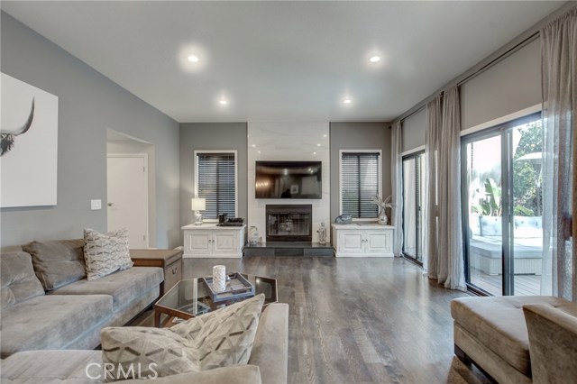 1918 Ruhland Avenue, Redondo Beach, California 90278, 3 Bedrooms Bedrooms, ,3 BathroomsBathrooms,Residential,Sold,Ruhland,SB20082368