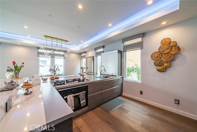 1921 Speyer Lane, Redondo Beach, California 90278, 4 Bedrooms Bedrooms, ,3 BathroomsBathrooms,Residential,Sold,Speyer,PV19099072