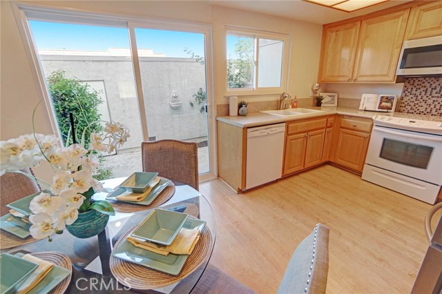 27940 Ridgecove Court, Rancho Palos Verdes, California 90275, 2 Bedrooms Bedrooms, ,1 BathroomBathrooms,Residential,Sold,Ridgecove,PW18234963 27940 Ridgecove Court, Rancho Palos Verdes, California 90275, 2 Bedrooms Bedrooms, ,1 BathroomBathrooms,Residential,Sold,Ridgecove,PW18234963