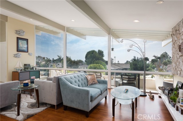 2624 Via Carrillo, Palos Verdes Estates, California 90274, 4 Bedrooms Bedrooms, ,1 BathroomBathrooms,Residential,Sold,Via Carrillo,SB18206155