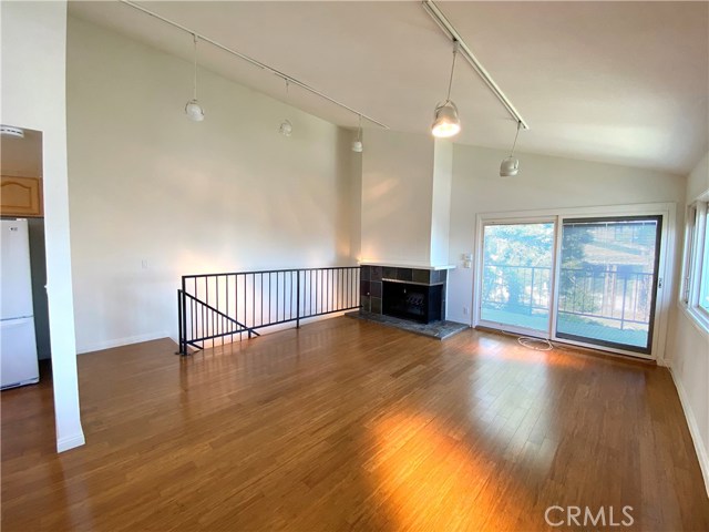 1401 12th Street, Manhattan Beach, California 90266, 3 Bedrooms Bedrooms, ,2 BathroomsBathrooms,Residential,Sold,12th,SB20043052