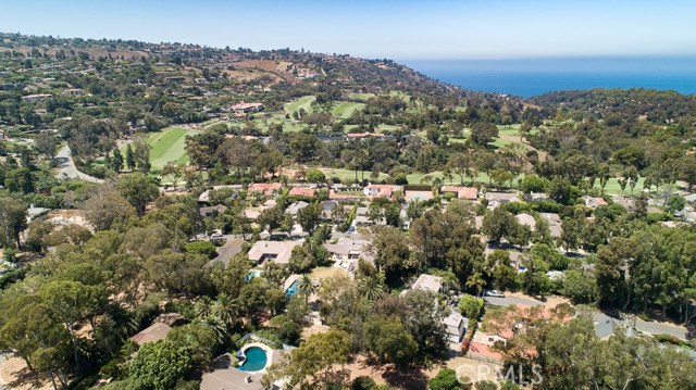 36 Valmonte, Palos Verdes Estates, California 90274, 4 Bedrooms Bedrooms, ,3 BathroomsBathrooms,Residential,Sold,Valmonte,SB19202791