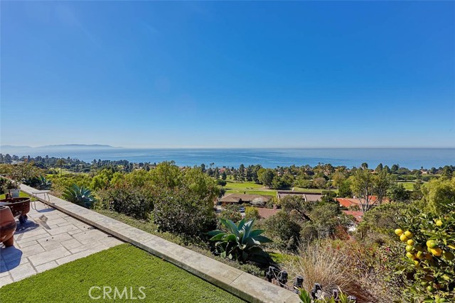 30021 Avenida Esplendida, Rancho Palos Verdes, California 90275, 4 Bedrooms Bedrooms, ,3 BathroomsBathrooms,Residential,Sold,Avenida Esplendida,PV19018160