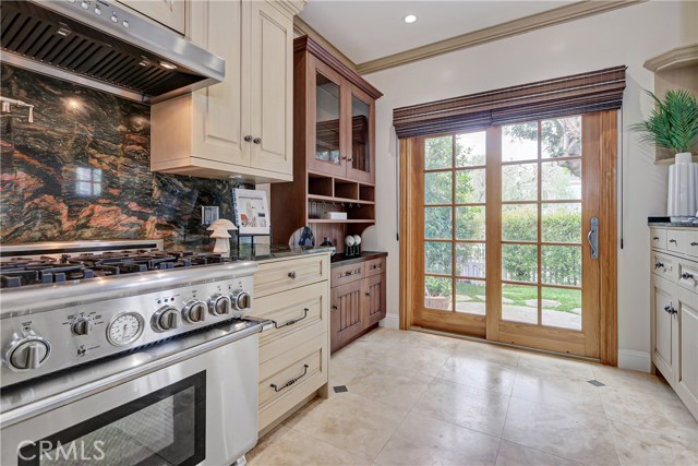 1600 Elm Avenue, Manhattan Beach, California 90266, 3 Bedrooms Bedrooms, ,3 BathroomsBathrooms,Residential,Sold,Elm,SB19126027