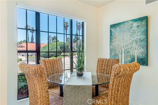 Breakfast nook