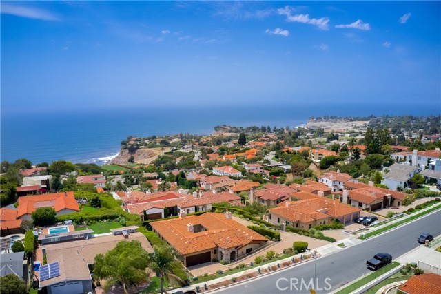 30065 Via Victoria, Rancho Palos Verdes, California 90275, 4 Bedrooms Bedrooms, ,4 BathroomsBathrooms,Residential,Sold,Via Victoria,SB21130900