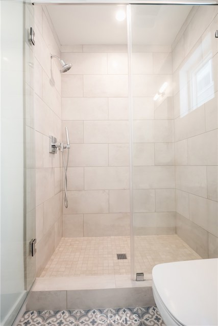409 30th Street, Manhattan Beach, California 90266, 4 Bedrooms Bedrooms, ,2 BathroomsBathrooms,Residential,Sold,30th,SB20162447