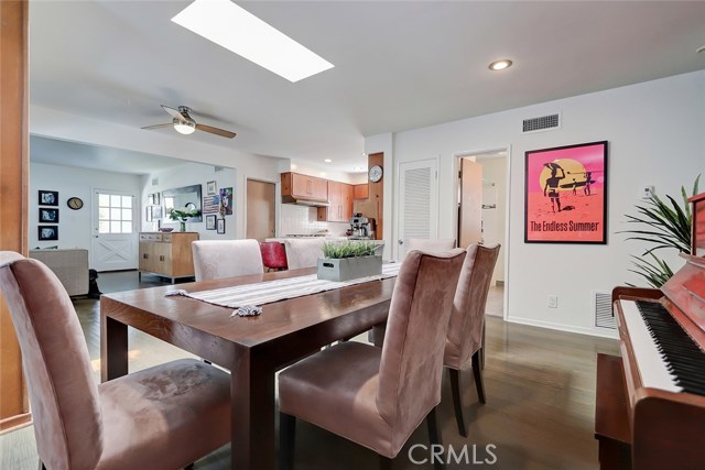 520 Francisco Street, Manhattan Beach, California 90266, 4 Bedrooms Bedrooms, ,2 BathroomsBathrooms,Residential,Sold,Francisco,SB20133838