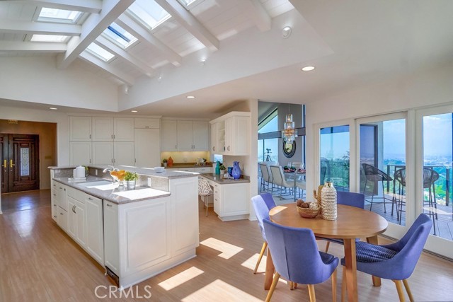 16 Deerhill Drive, Rolling Hills Estates, California 90274, 4 Bedrooms Bedrooms, ,3 BathroomsBathrooms,Residential,Sold,Deerhill,PV21103013