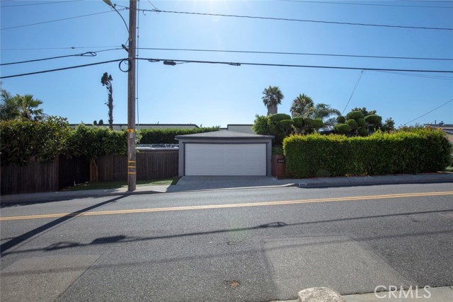 1605 Flagler Lane, Redondo Beach, California 90278, 2 Bedrooms Bedrooms, ,1 BathroomBathrooms,Residential,Sold,Flagler,SB19175051