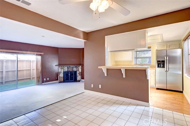 2701 Voorhees Avenue, Redondo Beach, California 90278, 2 Bedrooms Bedrooms, ,2 BathroomsBathrooms,Residential,Sold,Voorhees,SB17072149