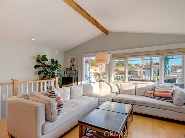 663 Longfellow Avenue, Hermosa Beach, California 90254, 3 Bedrooms Bedrooms, ,2 BathroomsBathrooms,Residential,Sold,Longfellow,SB19130775