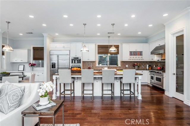 844 Avenue B, Redondo Beach, California 90277, 5 Bedrooms Bedrooms, ,5 BathroomsBathrooms,Residential,Sold,Avenue B,SB20039322