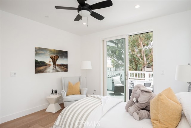 617 31st Street, Manhattan Beach, California 90266, 7 Bedrooms Bedrooms, ,2 BathroomsBathrooms,Residential,Sold,31st,SB20084953