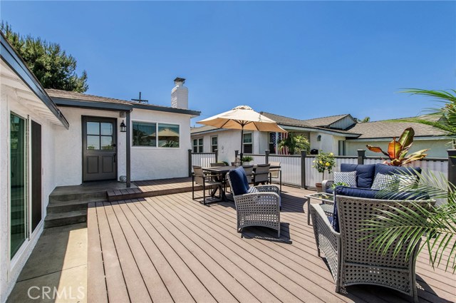 1012 Rosecrans Avenue, Manhattan Beach, California 90266, 3 Bedrooms Bedrooms, ,1 BathroomBathrooms,Residential,Sold,Rosecrans,SB20083912