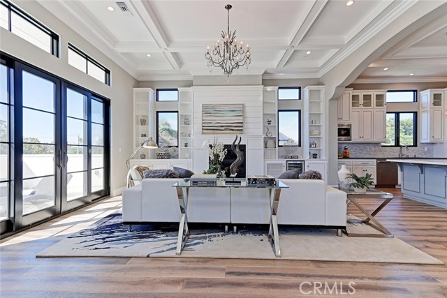 404 Lucia, Redondo Beach, California 90277, 4 Bedrooms Bedrooms, ,3 BathroomsBathrooms,Residential,Sold,Lucia,SB17221767