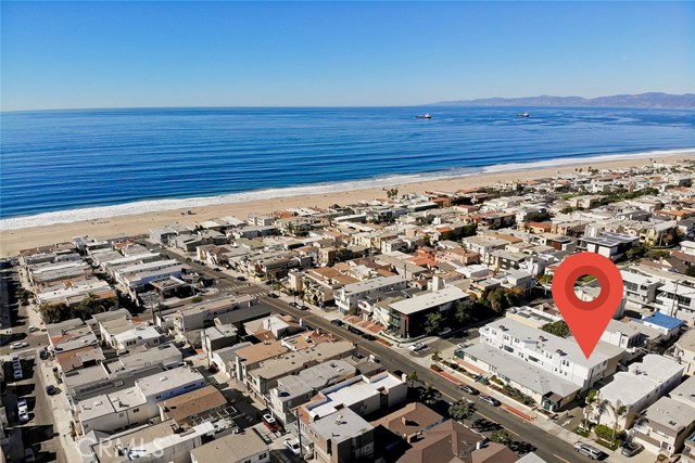 2205 Vista, Manhattan Beach, California 90266, 4 Bedrooms Bedrooms, ,3 BathroomsBathrooms,Residential,Sold,Vista,SB20089456
