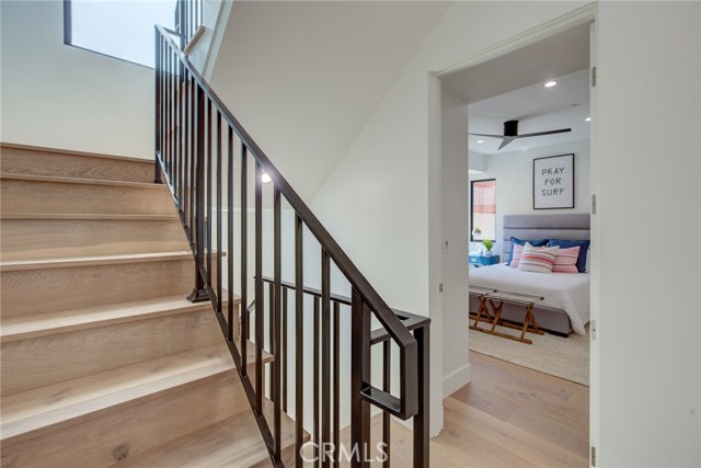 124 39th Street, Manhattan Beach, California 90266, 3 Bedrooms Bedrooms, ,2 BathroomsBathrooms,Residential,Sold,39th,SB20089804